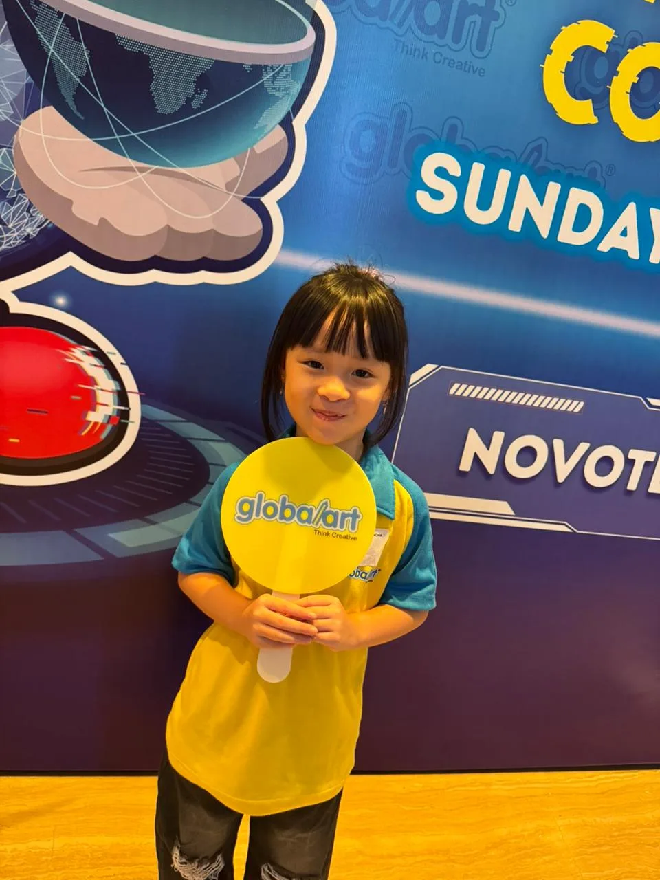 Valerie Zhu saat Lomba di Global Art Indonesia